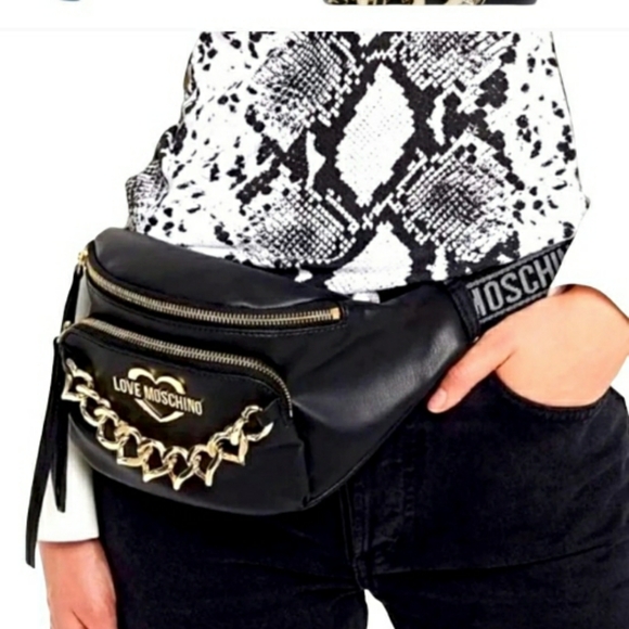NWT Love Moschino heart chain faux leather belt bag authentic - Picture 11 of 13